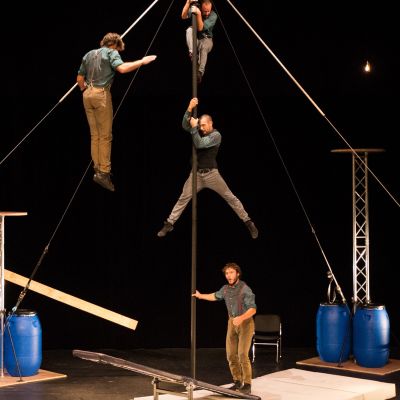 L'AVIS BIDON. FACE A - Cirque la compagnie